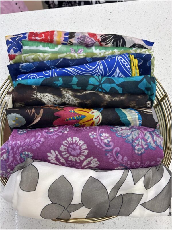 Scarfs  R700 L Silk